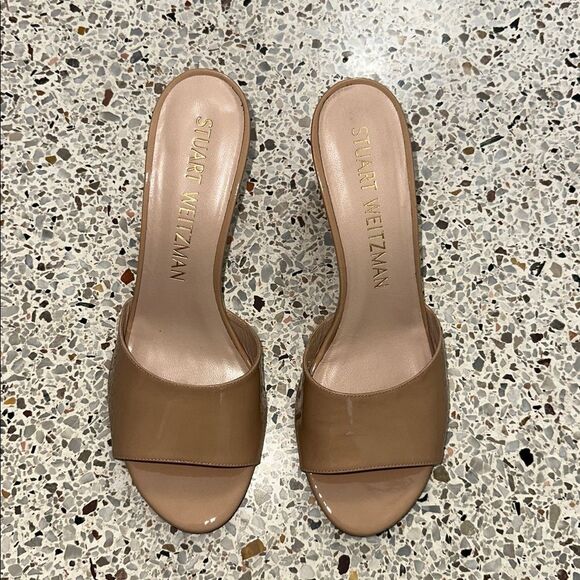 Stuart Weitzman tan nude patent leather wedge sandal 9.5 - Picture 3 of 6